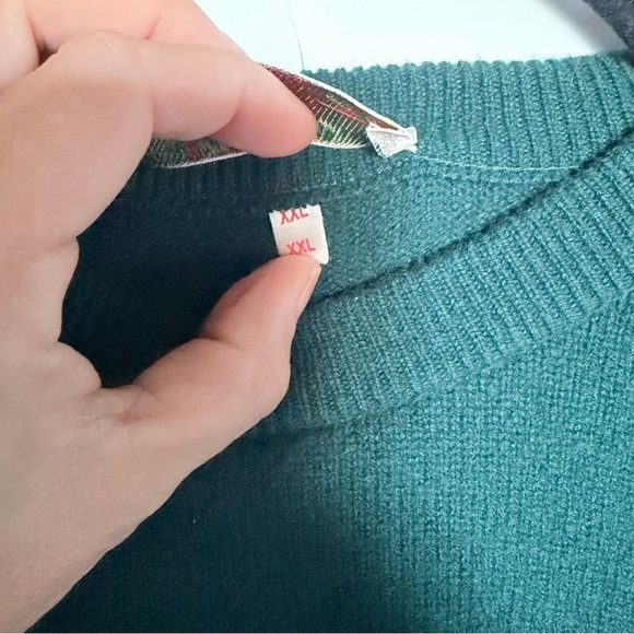 Blarney Lambswool Sweater - Picture 3 of 8